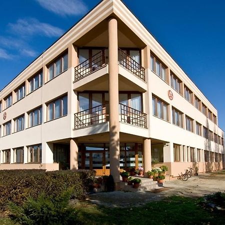 Vasvirag Hotel Celldomolk Ngoại thất bức ảnh